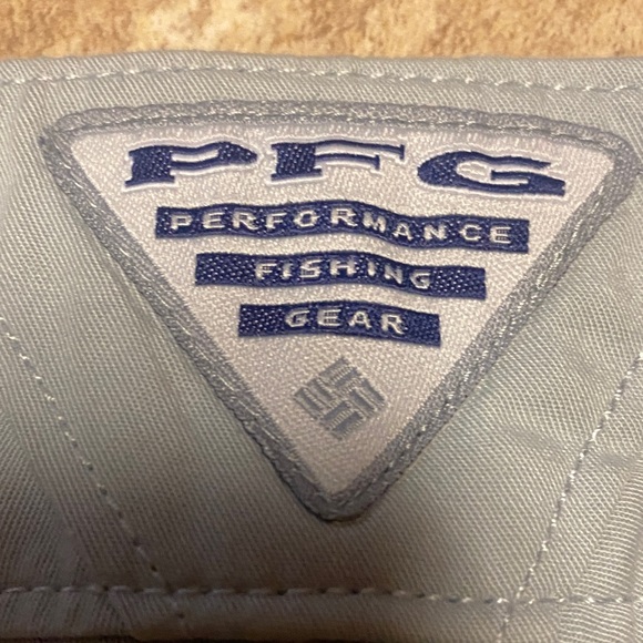 Women’s Columbia PFG Fishing Hiking Size 16 Capris - Picture 10 of 15